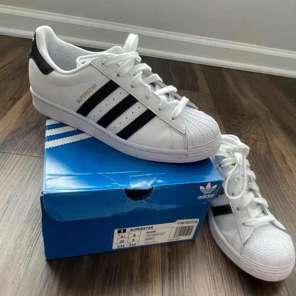 adidas gazelle silver green womens adidas Superstar II Mens Lifestyle Shoes White Black JI3538  Shoe Palace